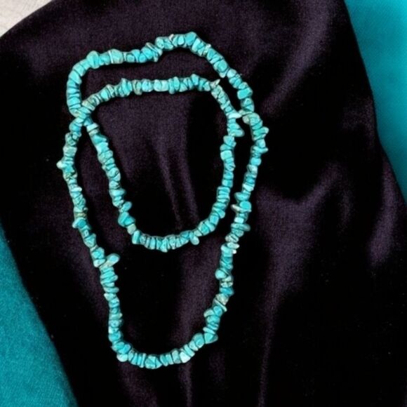 Turquoise Beaded Necklace 32" Western Tribal Blue Howlite Stone Chip Jewelry NEW - Picture 1 of 5